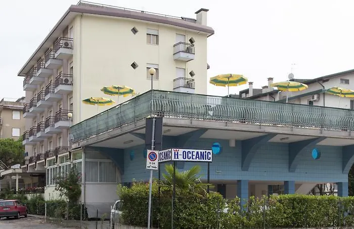 Hotel Oceanic